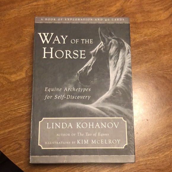 Way Of The Horse Book and 40 Cards for Self-Discovery - Picture 12 of 17
